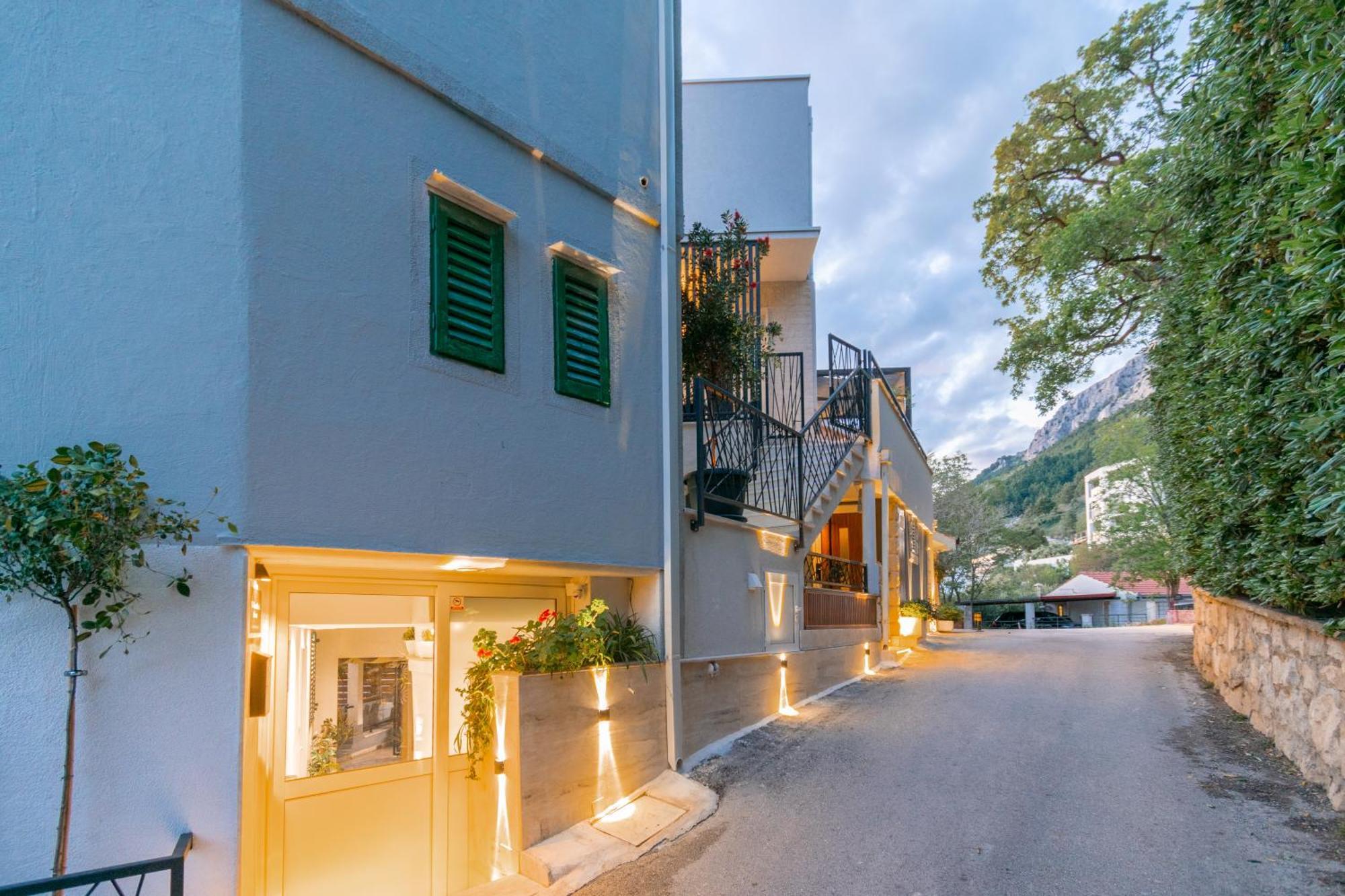Apartments Villa Tomas Brela Εξωτερικό φωτογραφία