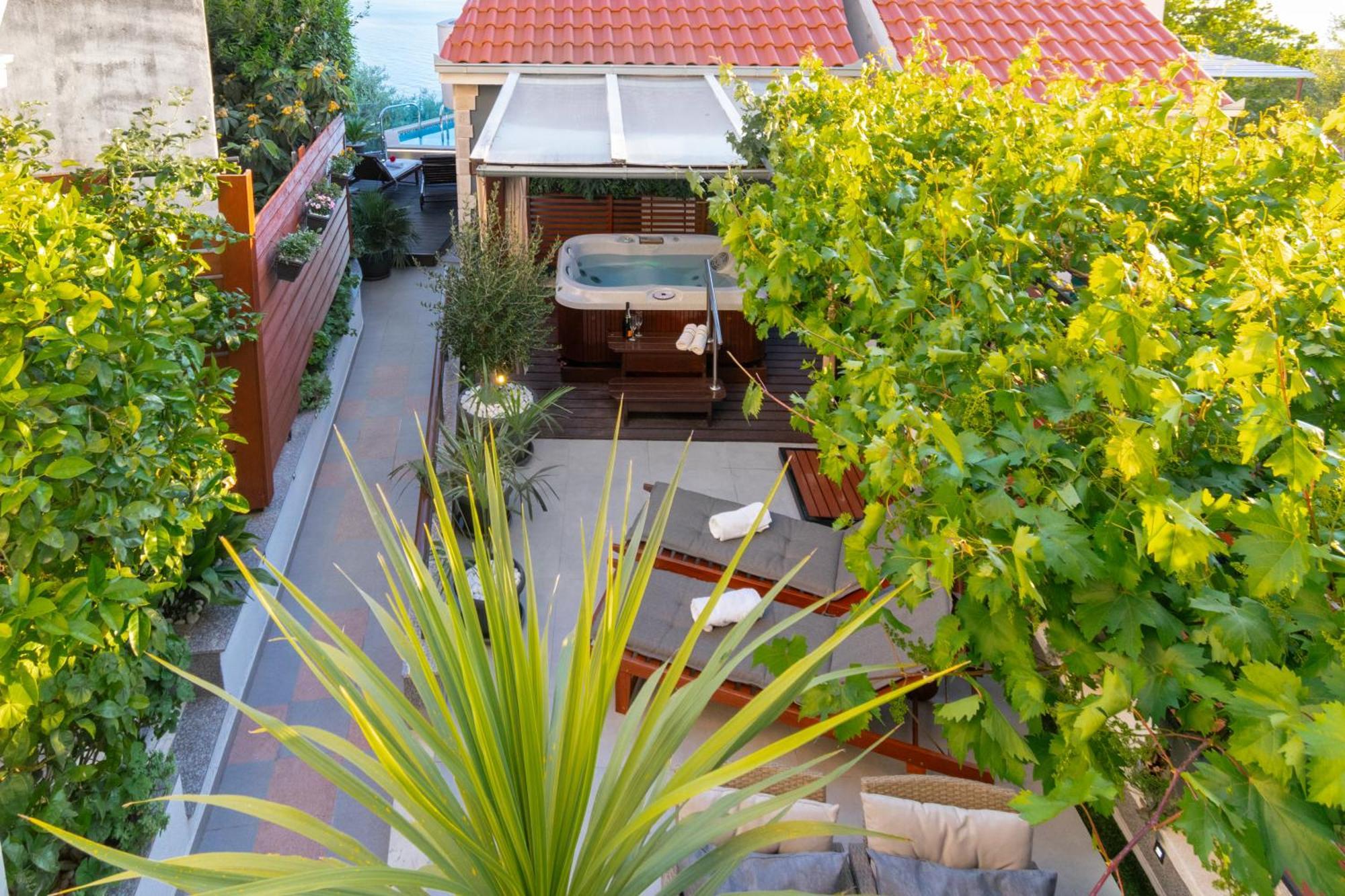 Apartments Villa Tomas Brela Εξωτερικό φωτογραφία